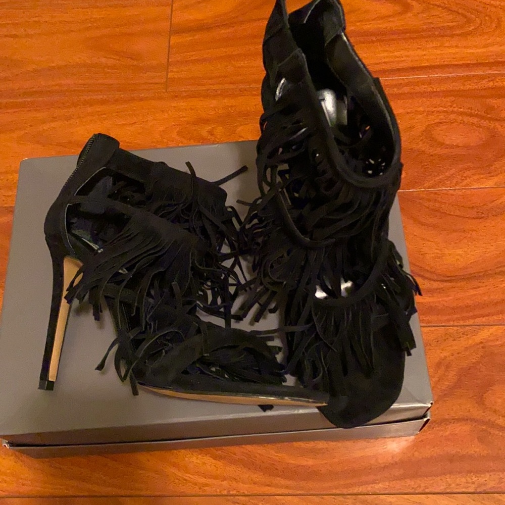 Steve Madden, black fringed, Sandals, 6 inch heels